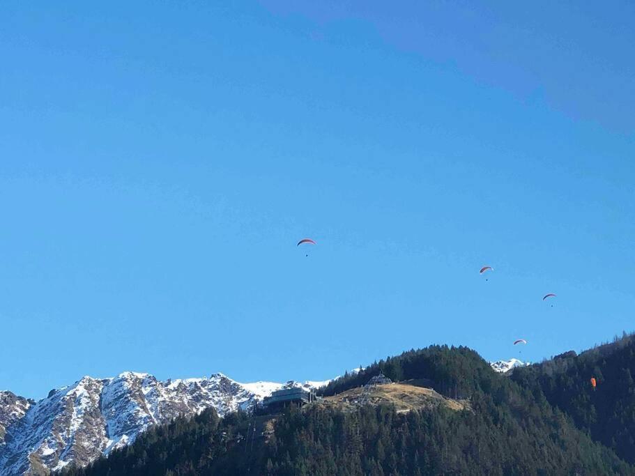 Awesome Studio - Amazing Mountain & Lake Views Distretto di Distretto di Queenstown Esterno foto